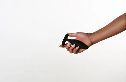 Je Joue Vesta Vibrating Butt Plug Black