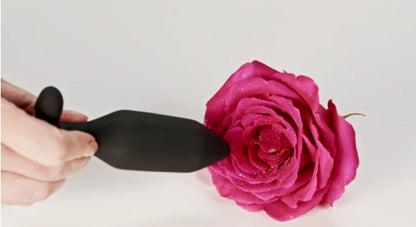 Je Joue Onyx Vibrating Butt Plug Black